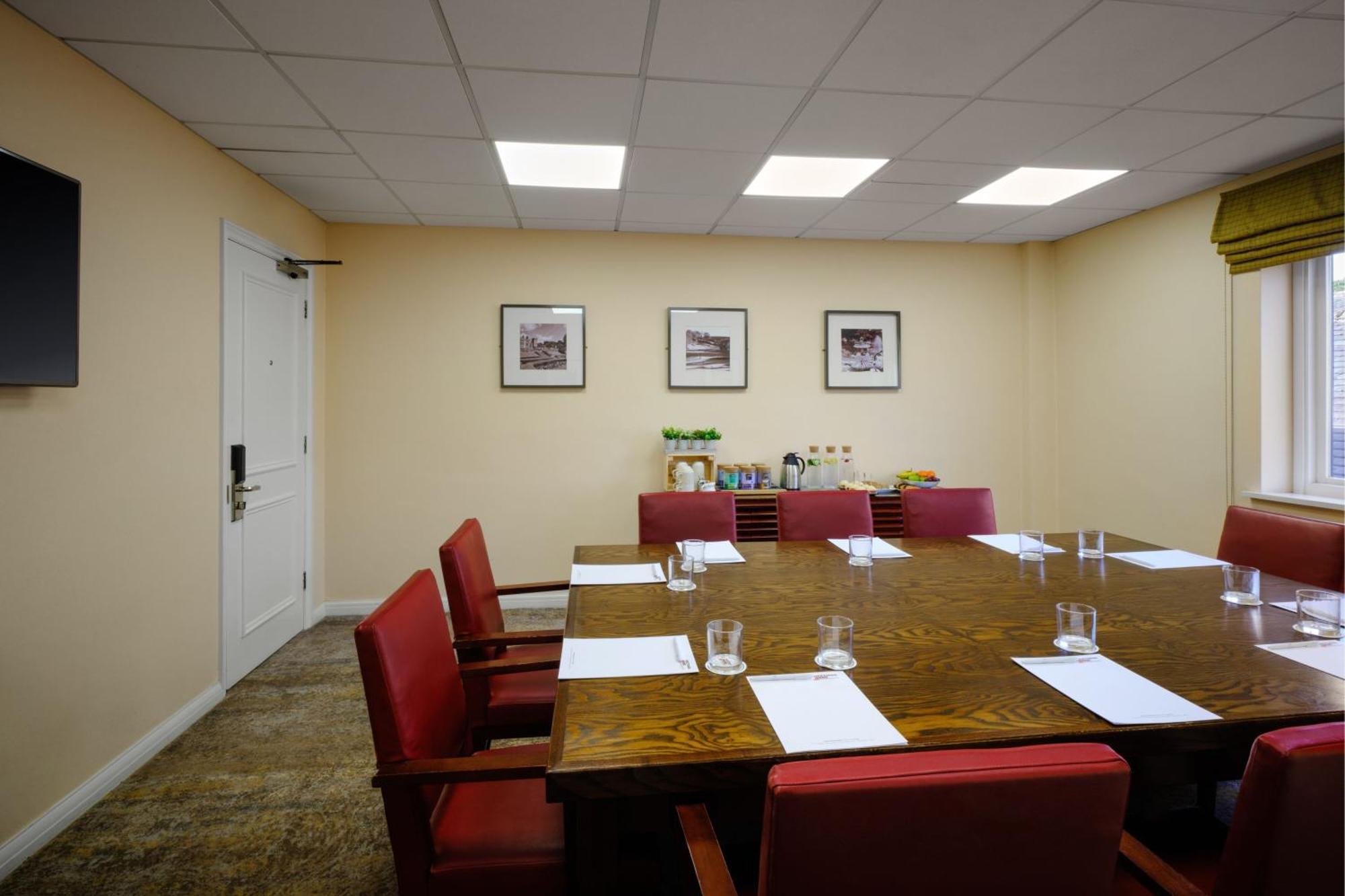 Delta Hotels By Marriott Breadsall Priory Country Club Дерби Экстерьер фото