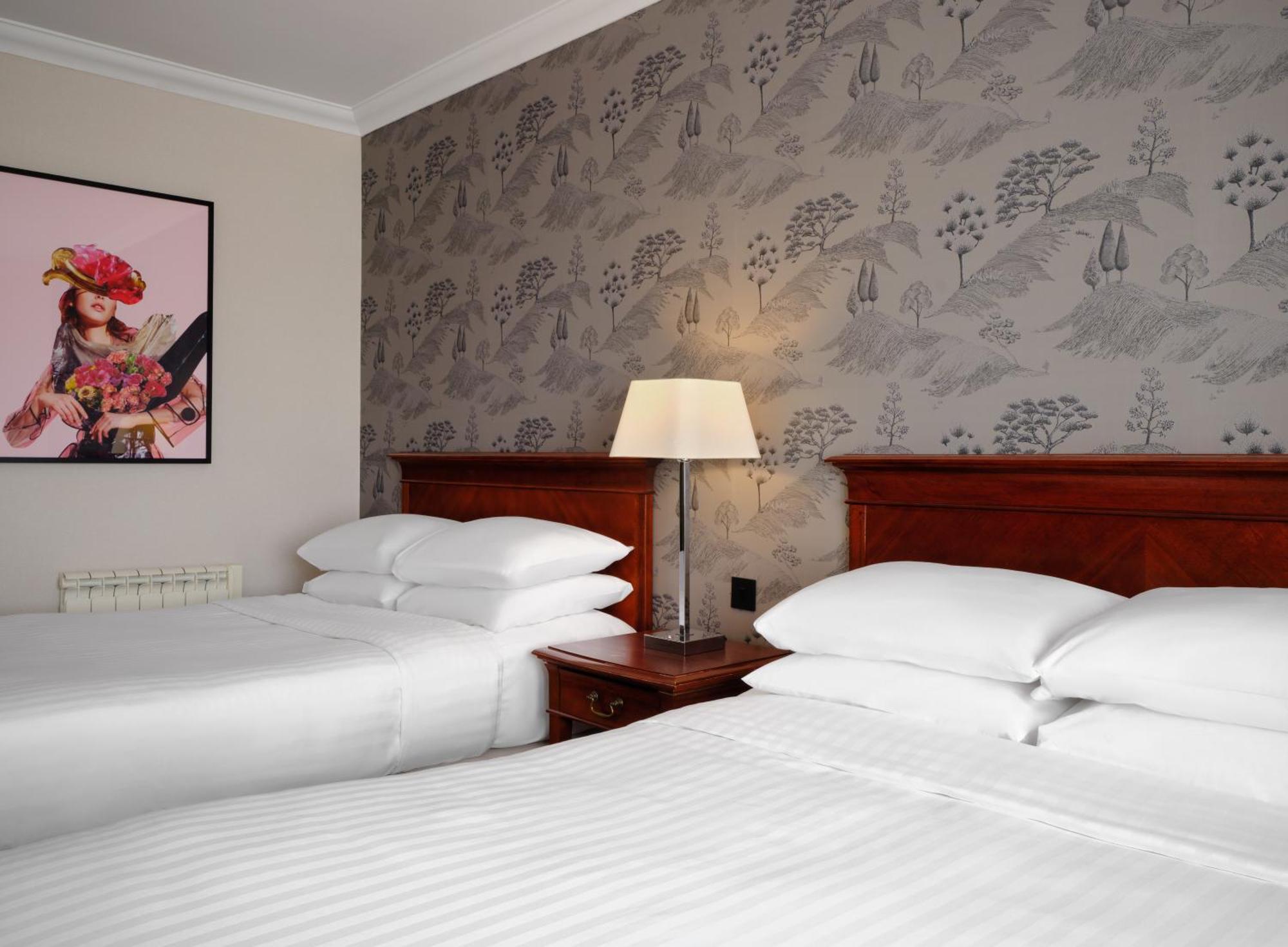 Delta Hotels By Marriott Breadsall Priory Country Club Дерби Экстерьер фото