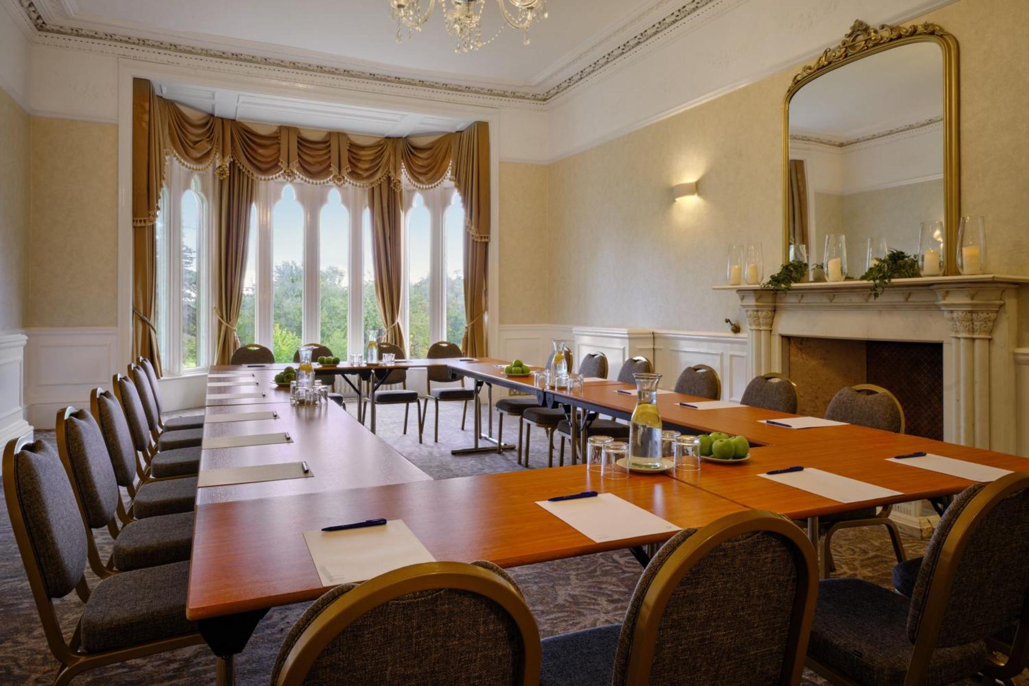 Delta Hotels By Marriott Breadsall Priory Country Club Дерби Экстерьер фото