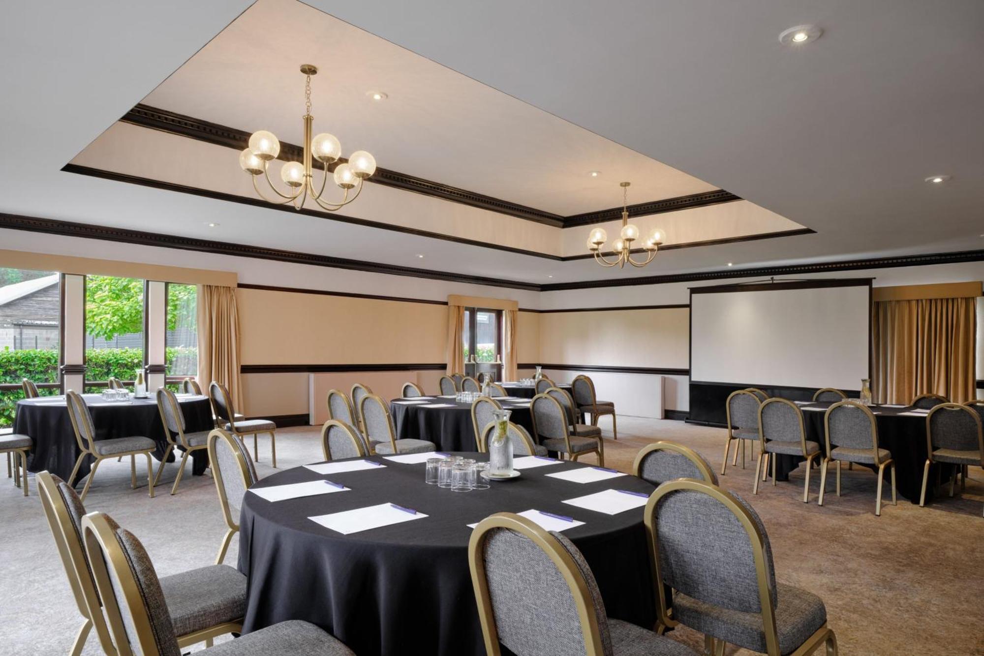 Delta Hotels By Marriott Breadsall Priory Country Club Дерби Экстерьер фото